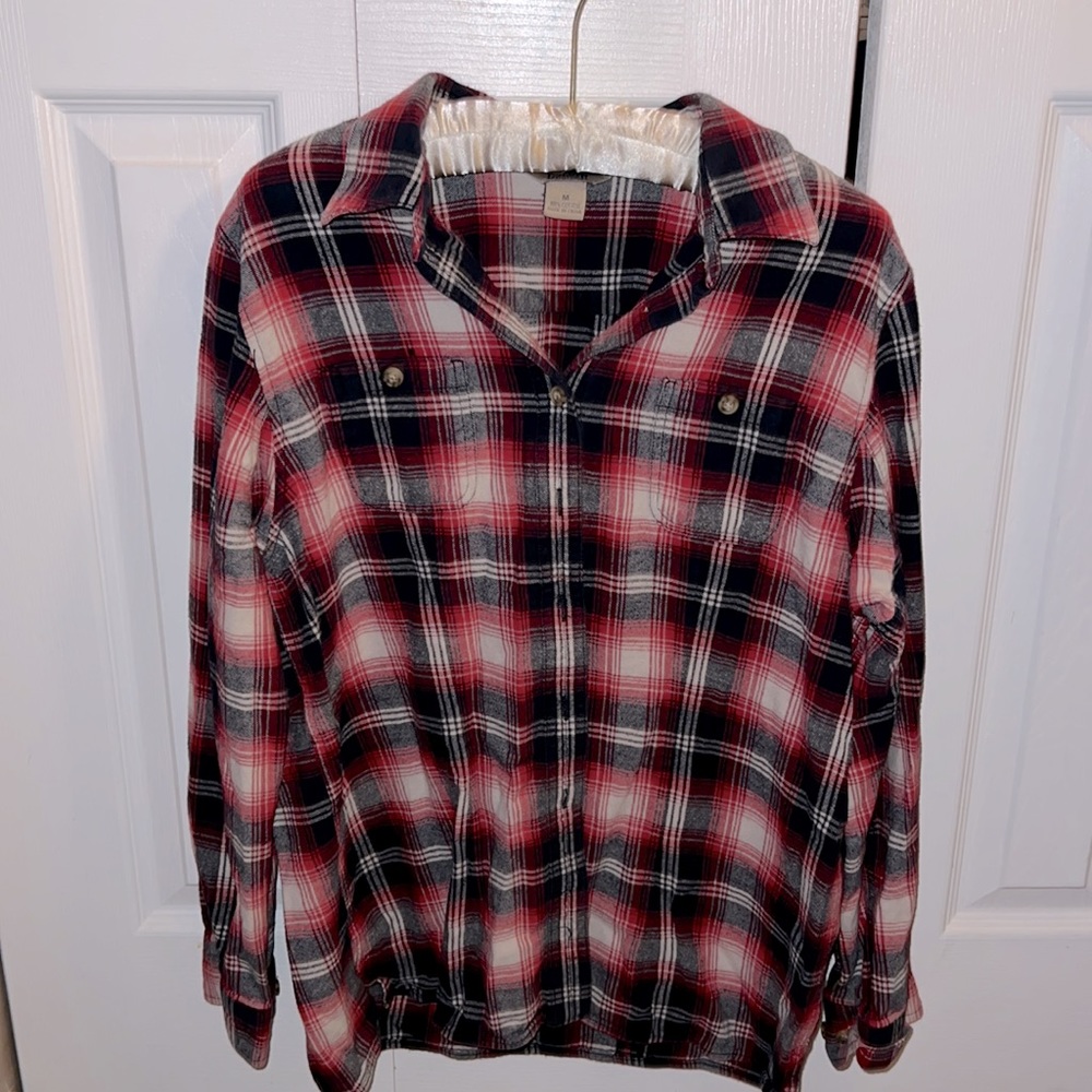 Duluth Trading Co Plaid LS shirt - M NWOT